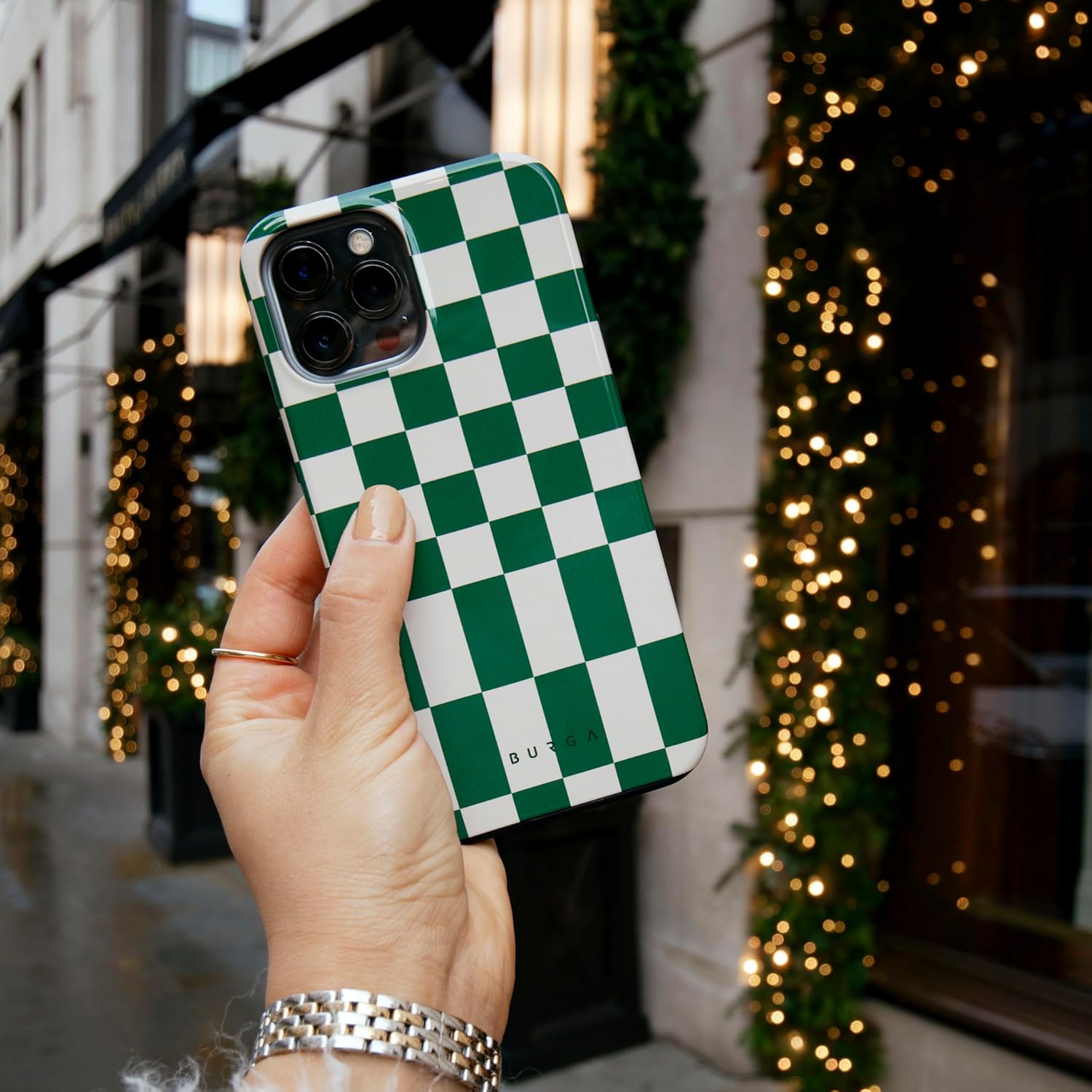 iPhone 16 Pro Max Ivy League Pattern Hard Shell Case – Trendy & Cute